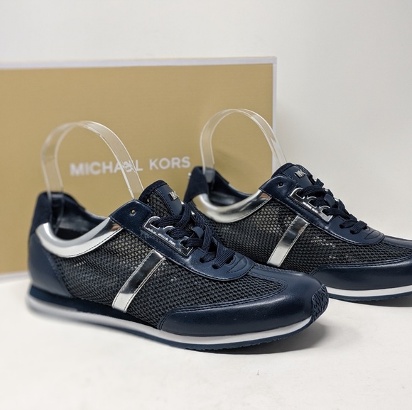 michael kors maggie trainer